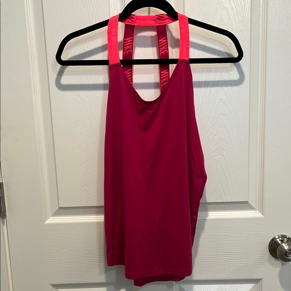 Nike Pink Backless Sleeveless Tank Top - Picture 1 of 3